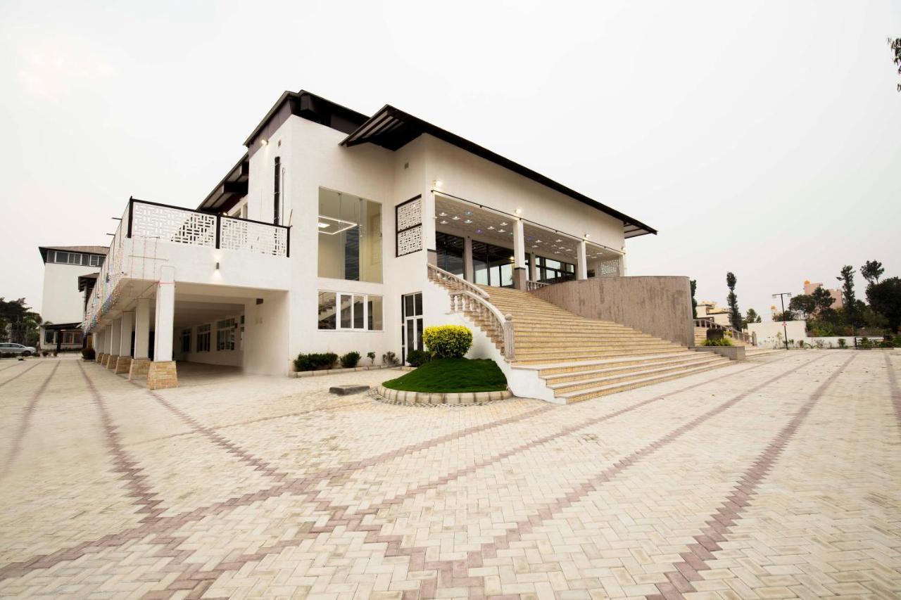 Vistar Pavithra Vivaha Convention Hall Jigani Εξωτερικό φωτογραφία