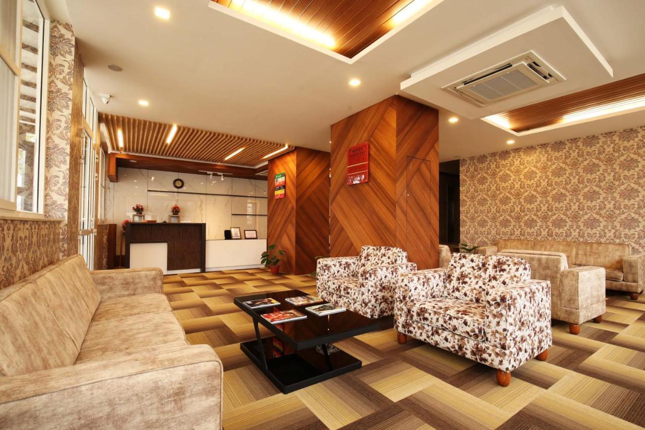 Vistar Pavithra Vivaha Convention Hall Jigani Εξωτερικό φωτογραφία